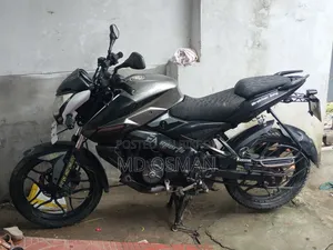 Bajaj Pulsar NS 160 2019 Orange