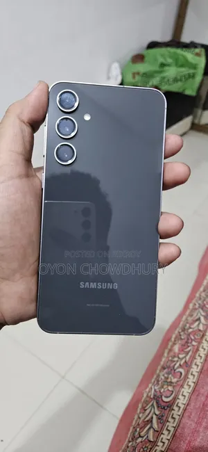 স্যামসাং গ্যালাক্সি এস২৩ এফই ১২৮ জিবি ব্ল্যাক