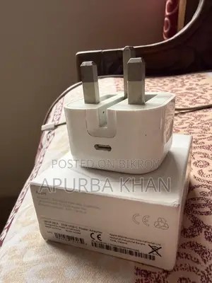 Apple 20w Adapter (With Memo)