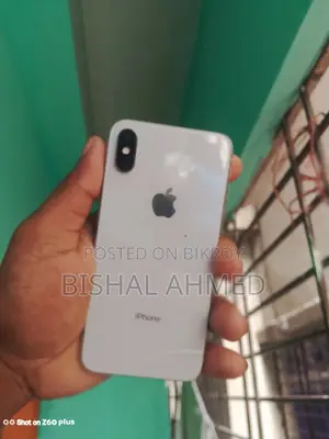 Apple iPhone X 64 GB White