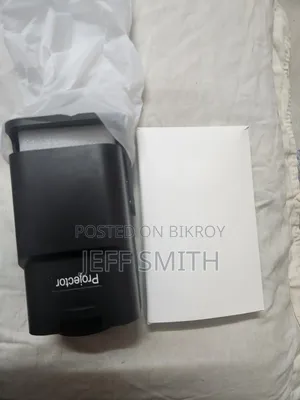 HY320 মিনি প্রজেক্টর