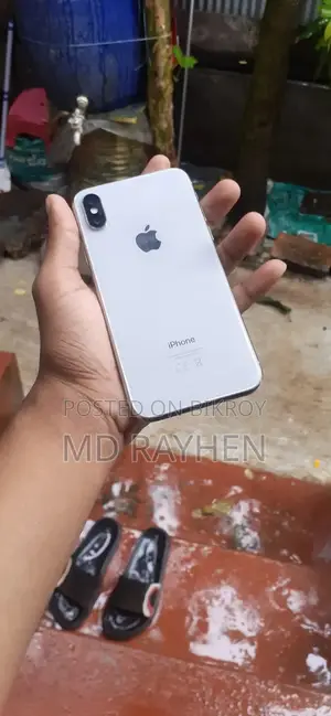 Apple iPhone X 64 GB White