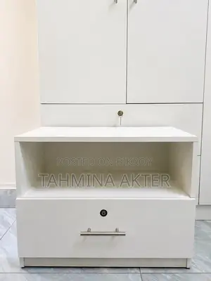 লার্জ সাইজড বেড সাইড টেবিল