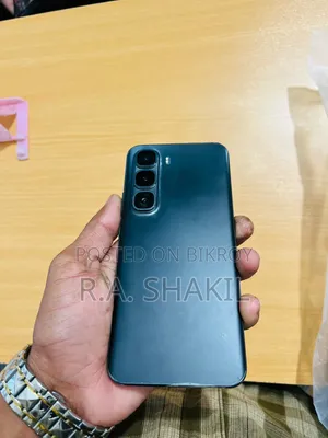 ইনফিনিক্স হট ৬০ প্রো প্লাস ১২৮ জিবি কালো