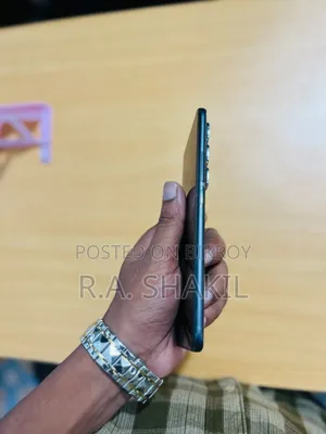 ইনফিনিক্স হট ৬০ প্রো প্লাস ১২৮ জিবি কালো