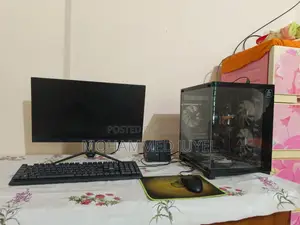 Desktop Computer Gigabyte 8GB AMD Ryzen SSD 512GB