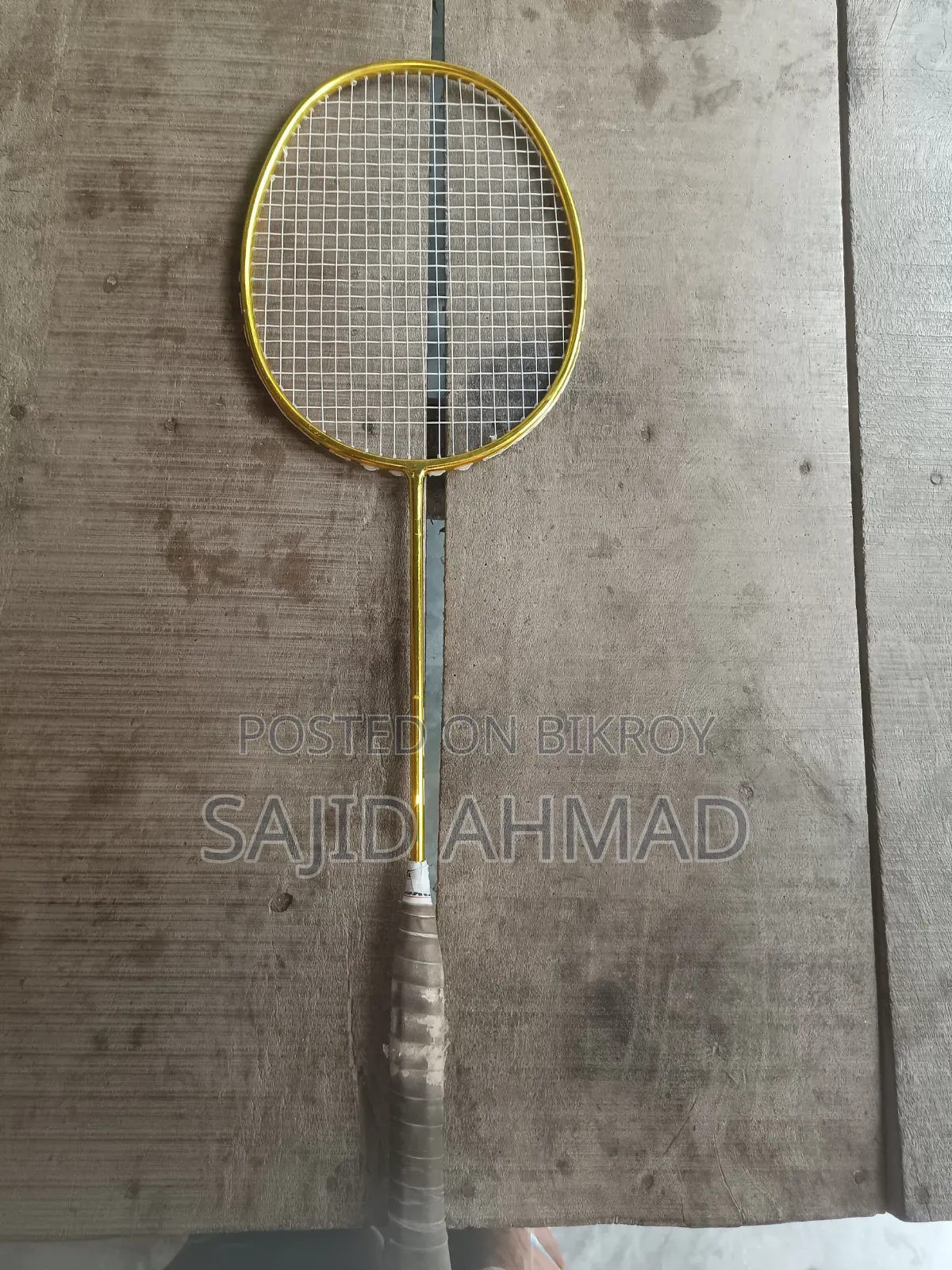 Oval Frame Racket