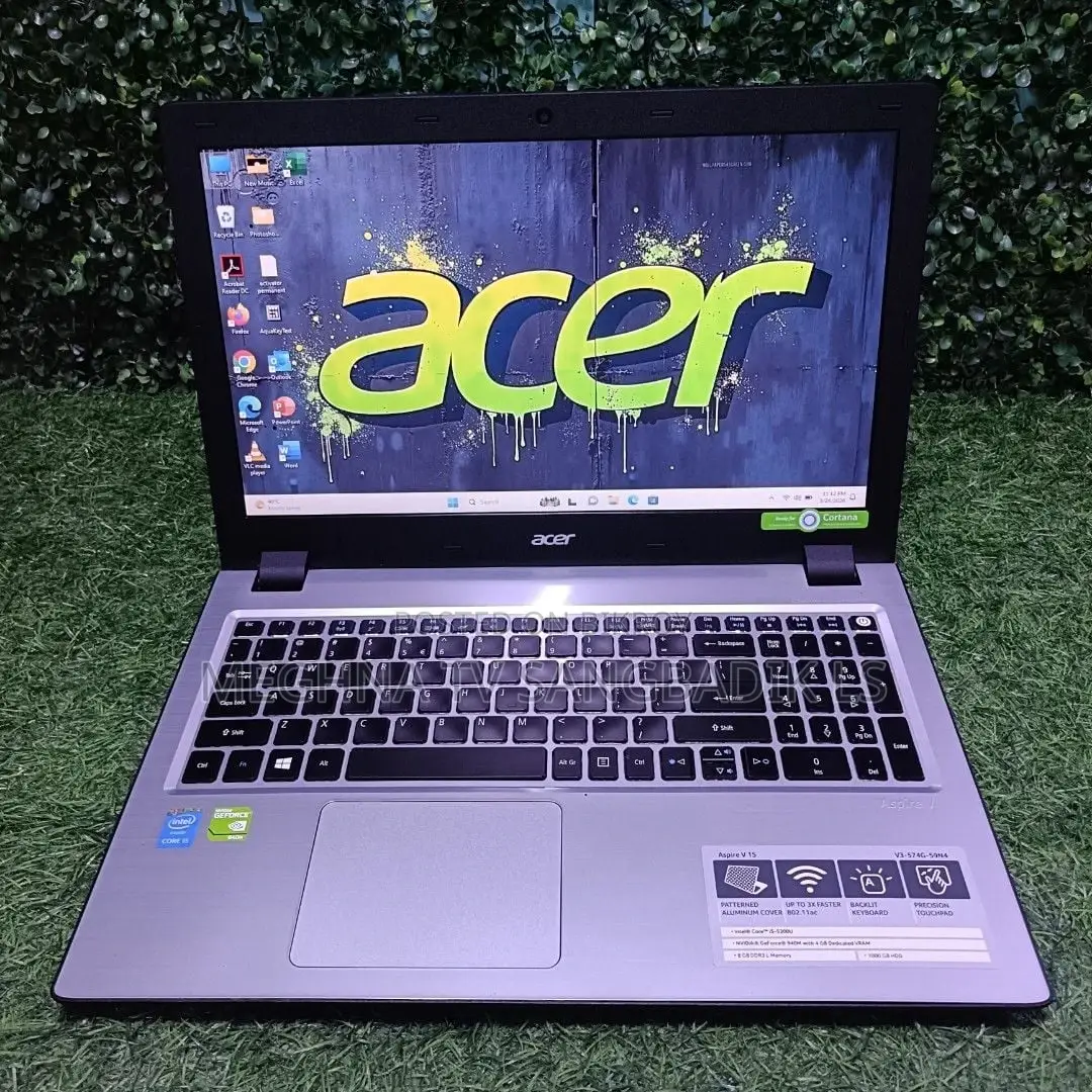 Laptop Acer 4GB Intel SSD 500GB