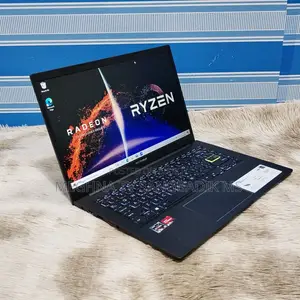 Laptop ASUS 4GB Intel SSD 500GB
