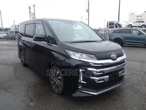 Toyota Noah 2022 Black