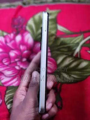 Tecno Spark Go 64 GB Purple