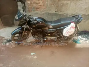 রানার বুলেট ১০০ ২০১৭ কালো
