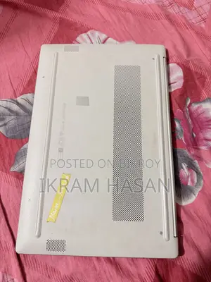 ল্যাপটপ এইচপি এলিটবুক ৮৪০ জি৩ ৮জিবি ইন্টেল কোর আই৫ এসএসডি ৫০০জিবি