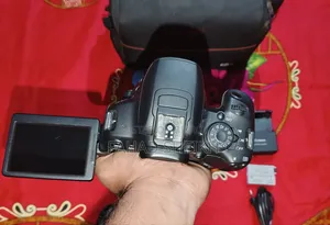 Canon 700D