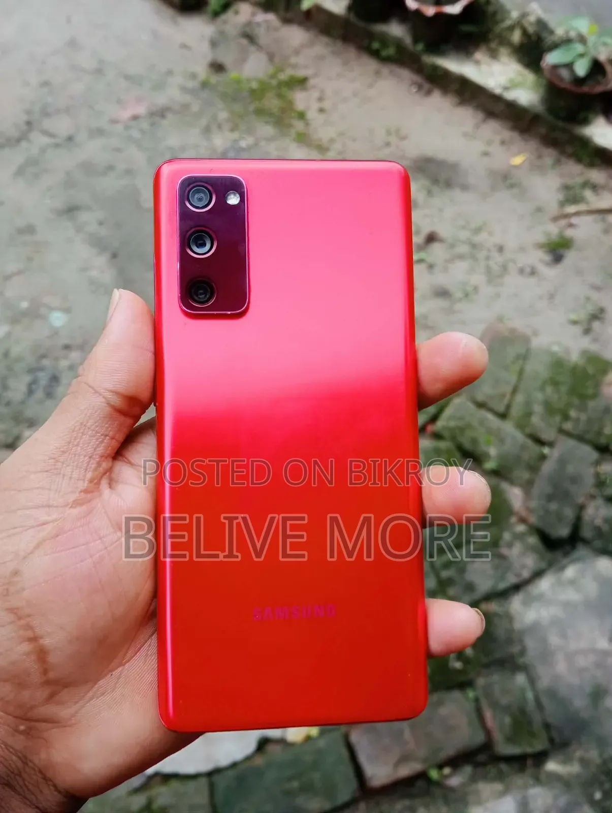 New Samsung Galaxy S20 FE 128 GB Red