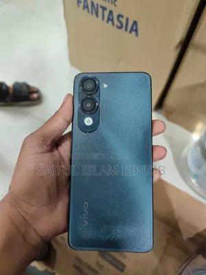 New Vivo Y04 64 GB Green