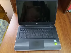 ল্যাপটপ HP Pavilion 14-Ce3064st 4GB Intel Core I7 HDD 1T
