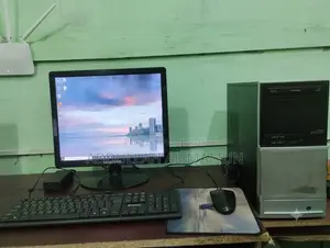 Desktop Computer Gigabyte 8GB Intel Core i5 HDD 500GB