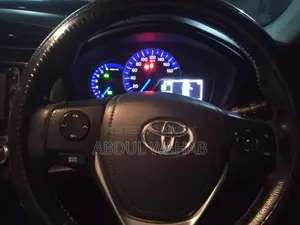 Toyota Axio 1.5 Hybrid G 2WD 2014 Silver