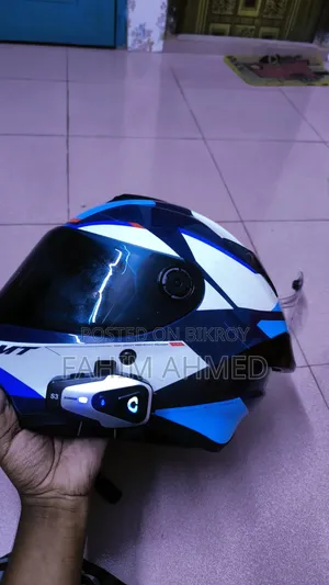 এমটি টার্গো এস কে হেলমেট ব্যবহৃত