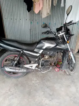 নিউ রানার বুলেট ১০০ ভি২ ২০২৩ ব্ল্যাক