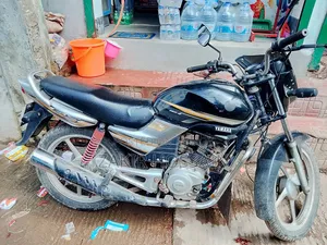 Yamaha YZF-R 2006 Black