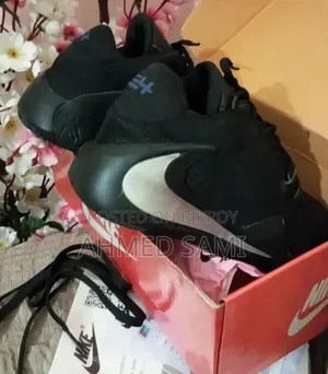 ইউকে নাইকি জুম ফ্রিক ১ ব্ল্যাক