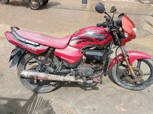 Hero 2010 Red
