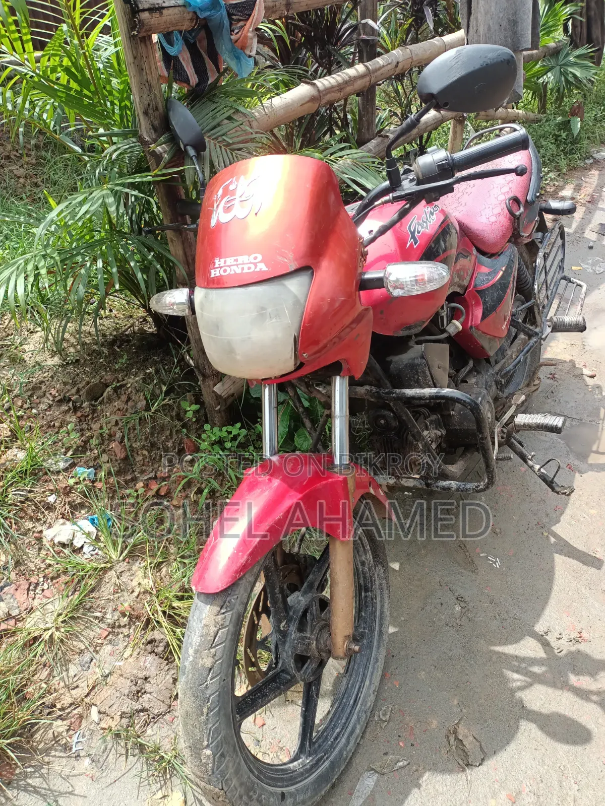 Hero 2010 Red