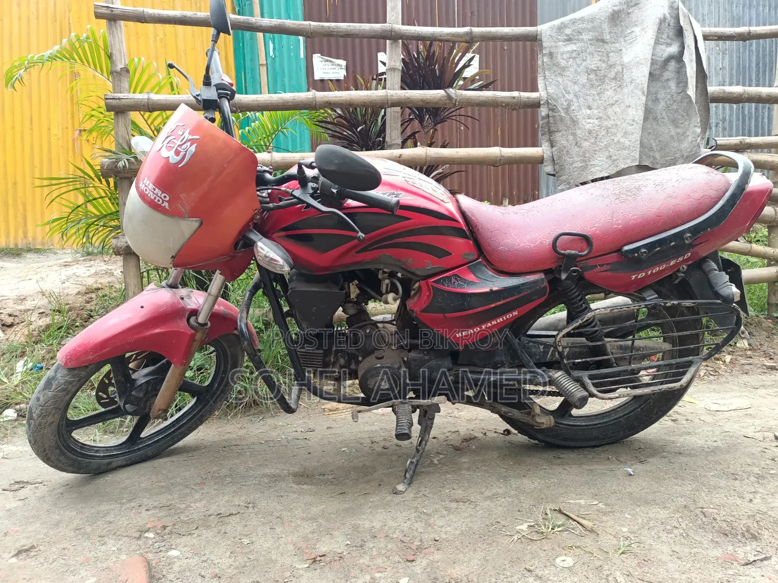 Hero 2010 Red