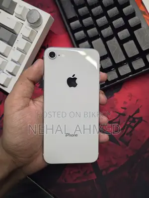 Apple iPhone 8 64 GB White