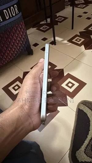 ওপ্পো রেনো১৪ প্রো ৫জি ৫১২ জিবি হোয়াইট