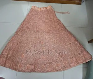 ওয়েডিং লেহেঙ্গা (পিচ)