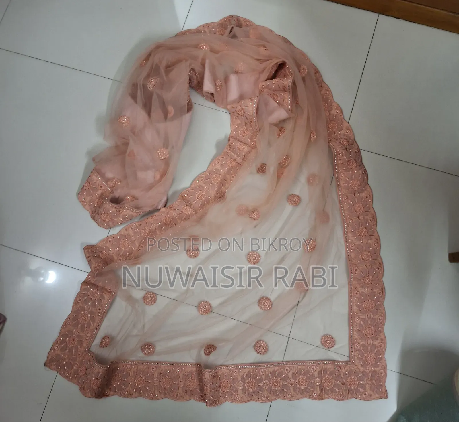 ওয়েডিং লেহেঙ্গা (পিচ)