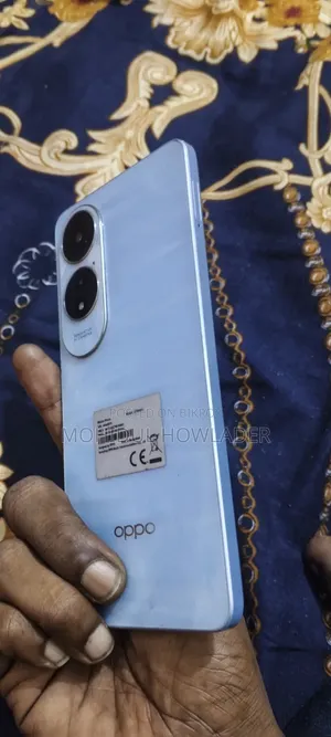 Oppo A60 128 GB Silver
