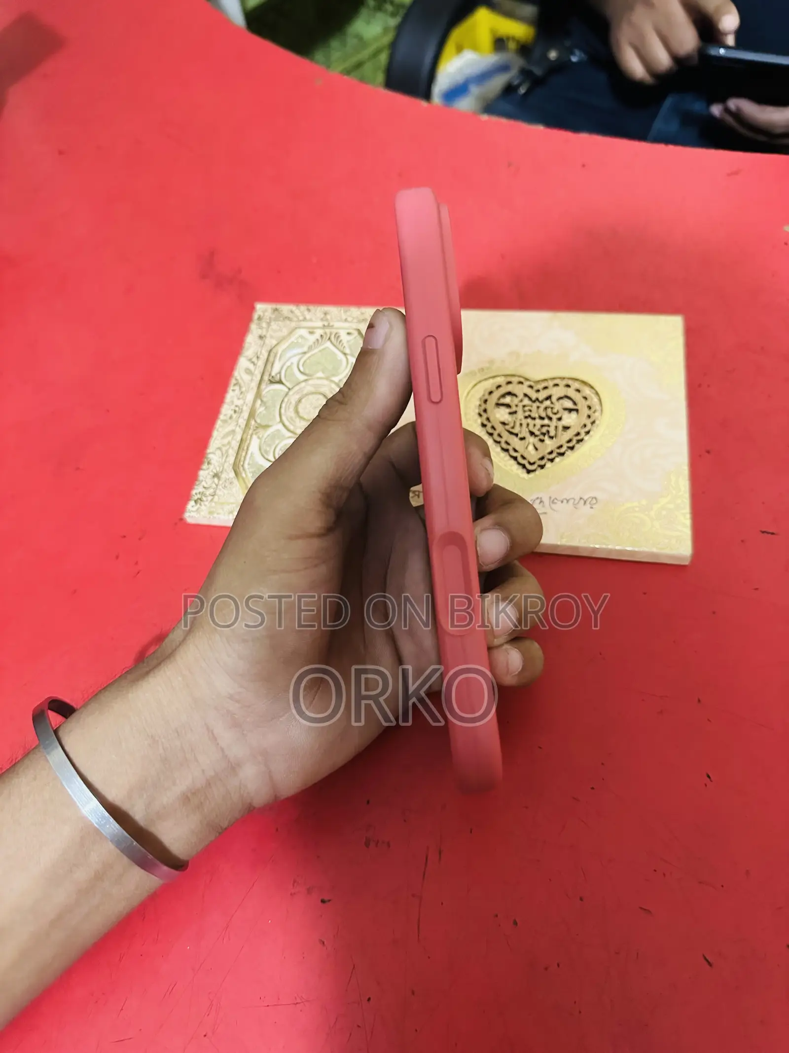 অ্যাপল আইফোন ১৬ প্রো ম্যাক্স ২৫৬ জিবি ব্ল্যাক