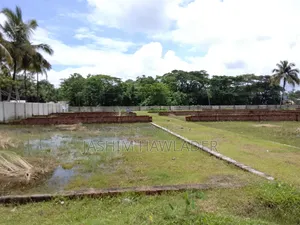 জমি বিক্রি করা হবে