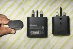 Samsung Galaxy Super Fast Charging Adapter