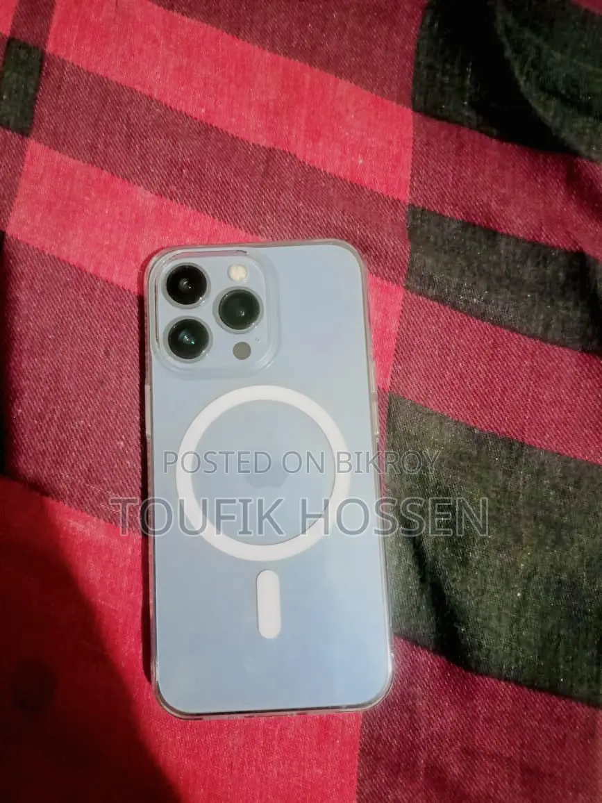 অ্যাপল আইফোন ১৩ প্রো ১২৮ জিবি নীল