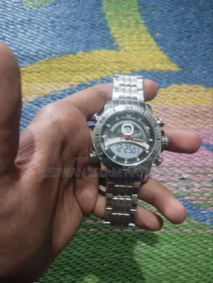 স্টাইলিশ অ্যানালগ ডিজিটাল স্টেইনলেস স্টিল মেনস ওয়াচ | গুড কন্ডিশন