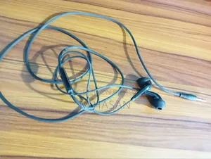 Oraimo Half in-Ear Wired 3.5mm Jack Black Earphone