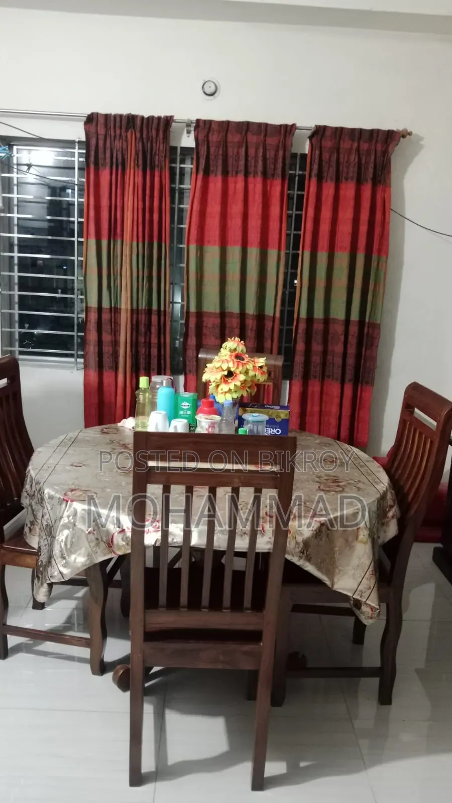 শিশু কাঠের টেবিল ( চেয়ারসহ) ও খাট