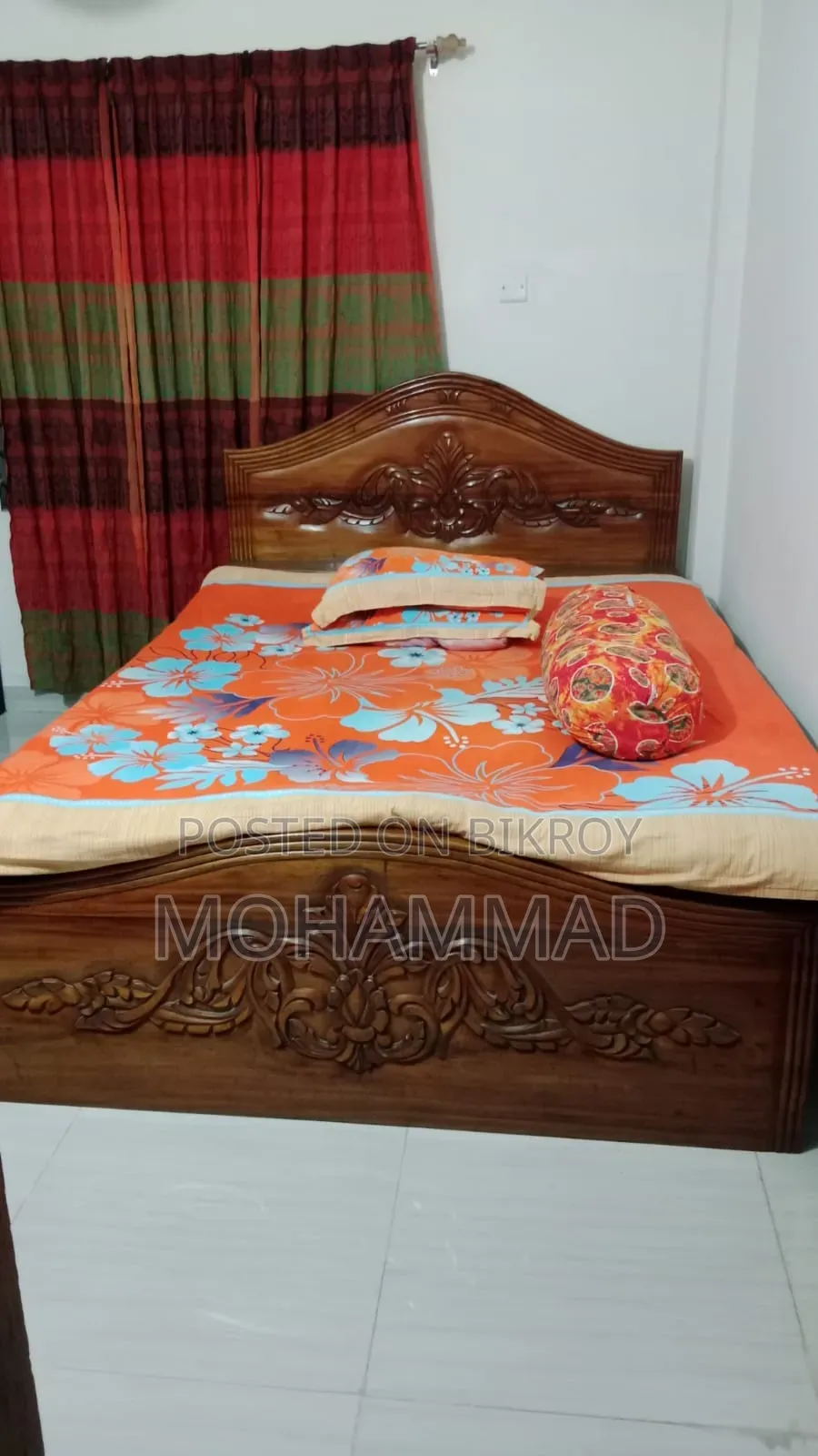 শিশু কাঠের টেবিল ( চেয়ারসহ) ও খাট