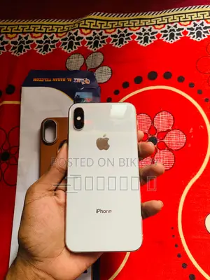 Apple iPhone X 64 GB White