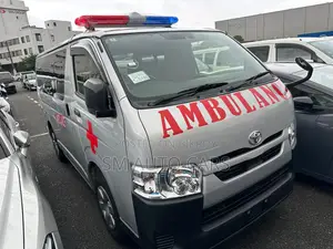 Toyota HiAce 2022 Silver