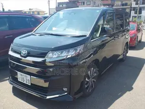 Toyota Noah 2023 Black