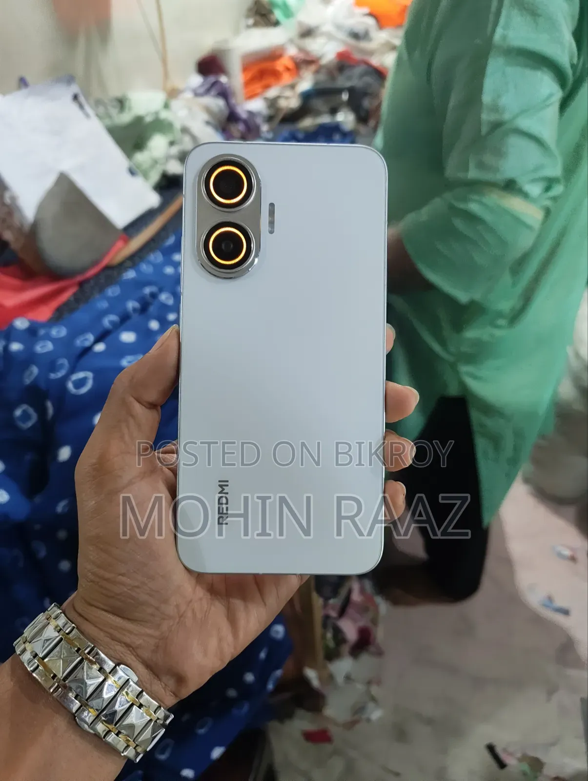 শাওমি রেডমি টার্বো ৪ প্রো ২৫৬ জিবি হোয়াইট