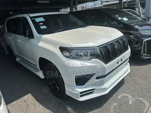 Toyota Land Cruiser Prado 2.7 2022 Pearl
