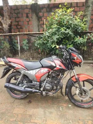 টিভিএস স্ট্রাইকার ১২৫ ২০২১ ব্ল্যাক