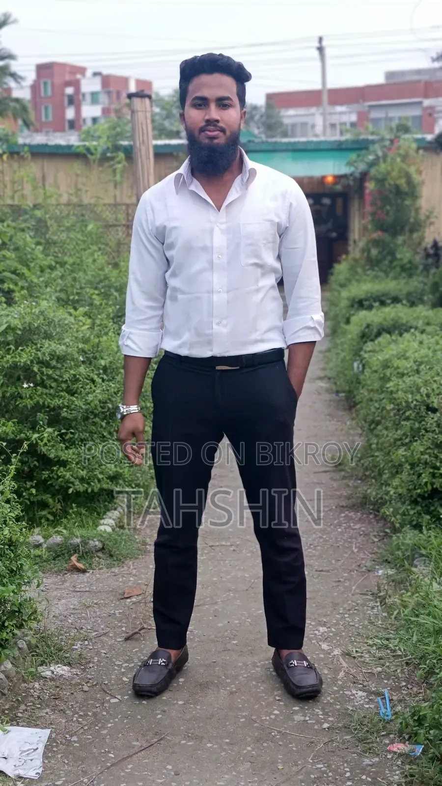প্যারাবোলা অটো কার সলিউশনে অভিজ্ঞ অ্যাসিস্ট্যান্ট সার্ভিস ইঞ্জিনিয়ার